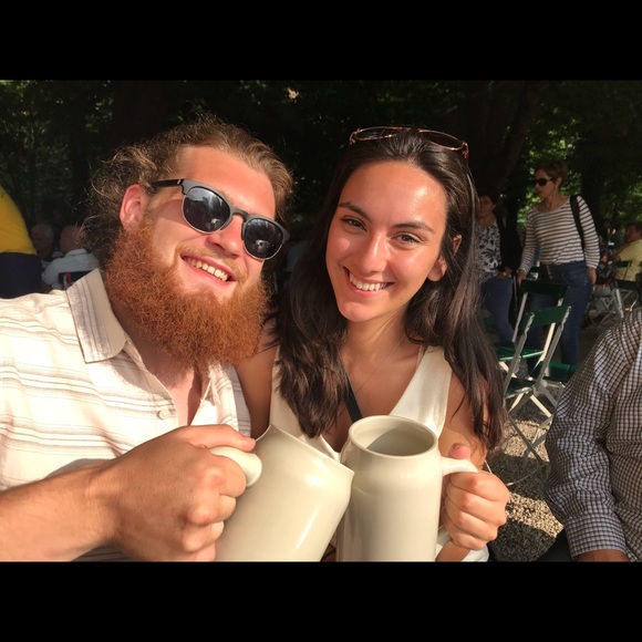 Meet your Posher, Melissa - Picture 1 of 1